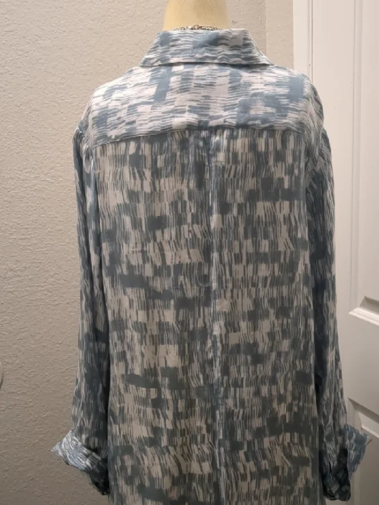 Banana Republic Blue and White Abstract Print Maxi Dress - Picture 5 of 10